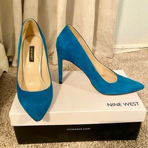 Nine West Tatiana pointy toe pumps